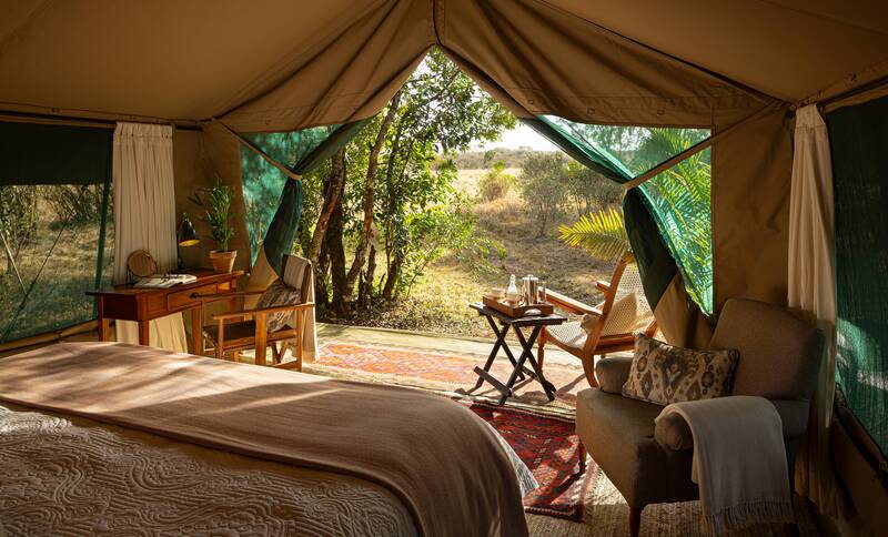 A Seringet suite opening onto its verandah and the bush beyond
